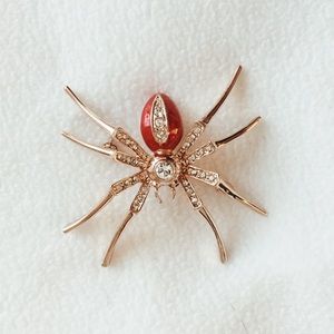 Spider brooch from riverdale 🕷